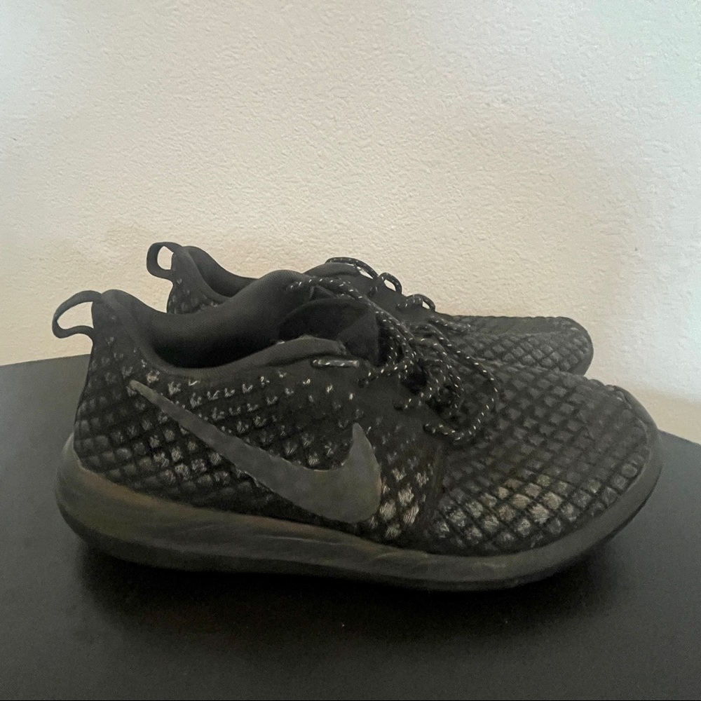 nike roshe two flyknit 365 black